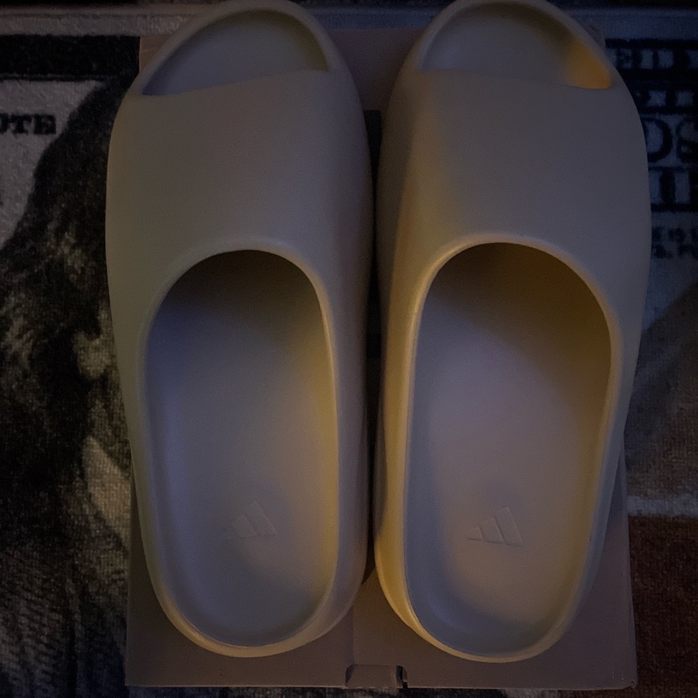 Yeezy slides desert sand Size 12